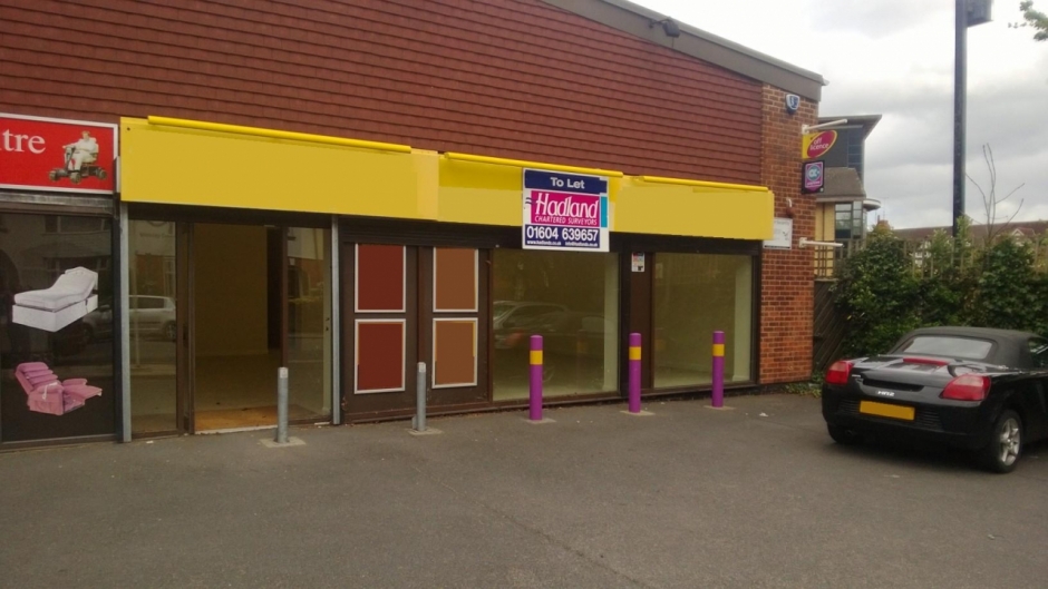 Commercial Property - Retail Properties - RETAIL SHOP UNIT